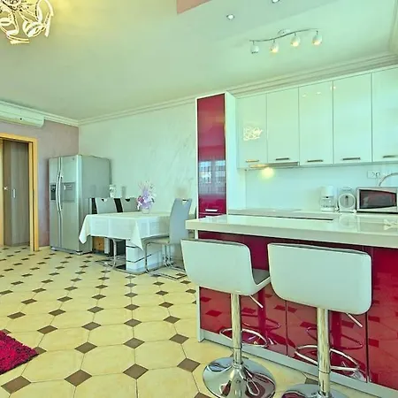 Viki By Briskva Apartment