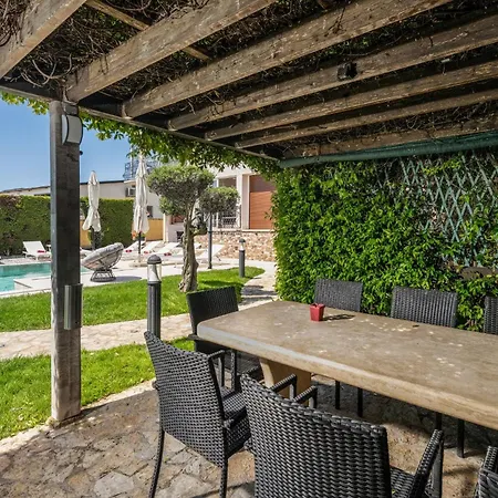 Viki By Briskva Apartmán Poreč