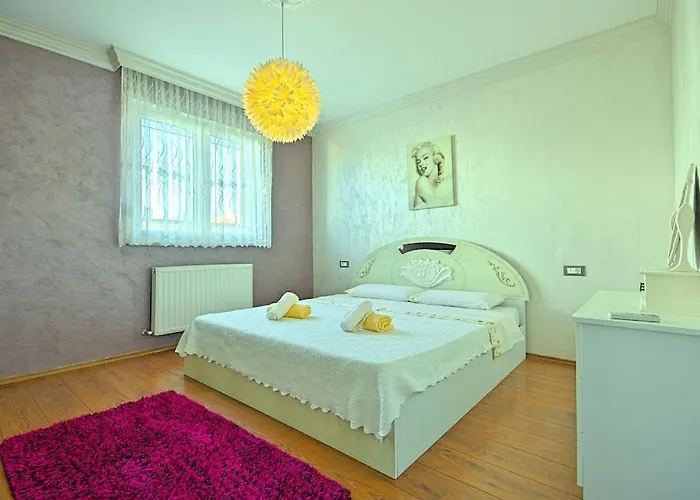 Viki By Briskva Poreč