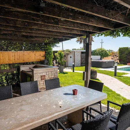 Lejlighed Viki By Briskva